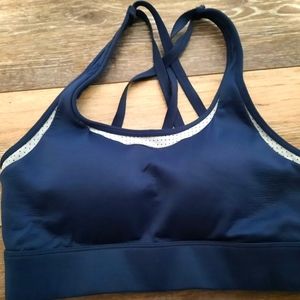 EUC- Zyia size Medium navy blue bra with sewn in pads